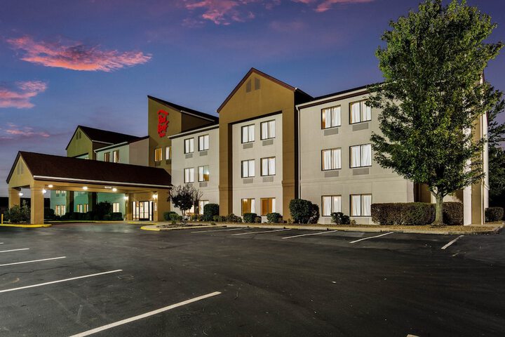 Hotel 4 of 38