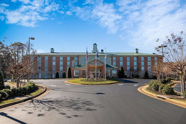 Hotel 6 of 54