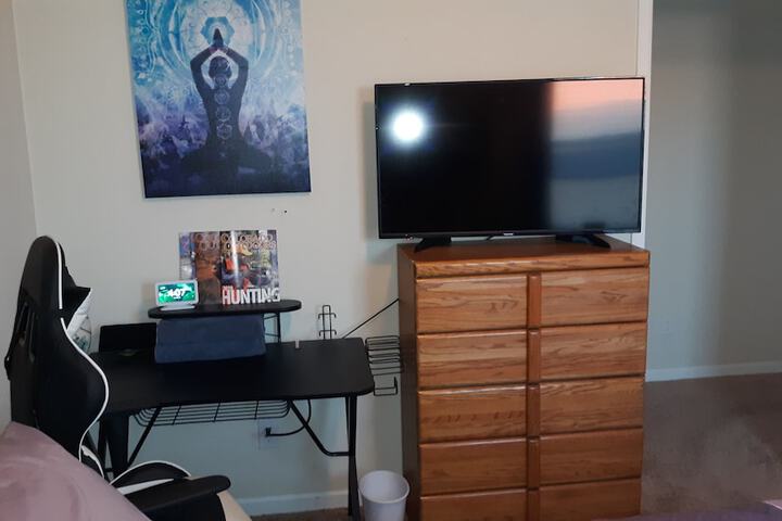 Room 8 of 27