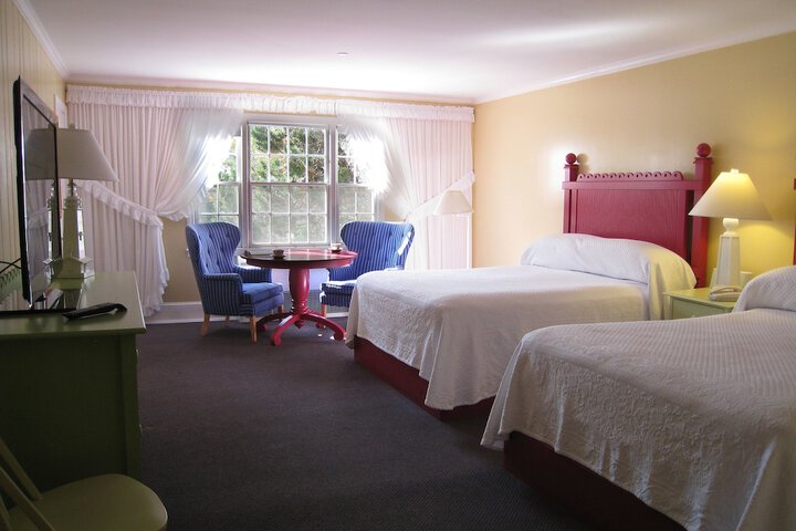 Room 35 of 81