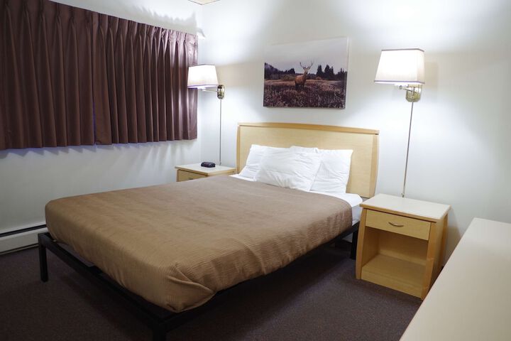 Room 28 of 42