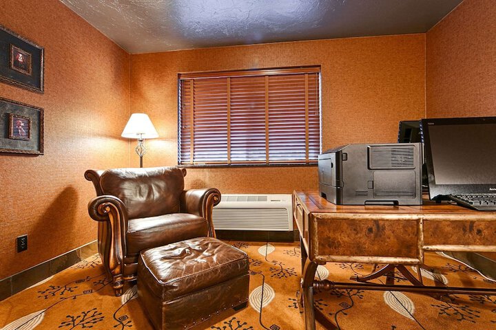 Lloyd Hotel Astoria Bayfront an Ascend Collection Hotel