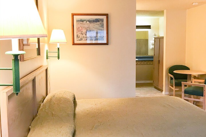 Room 17 of 17