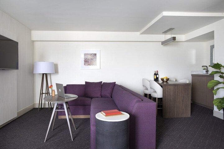 Room 68 of 115