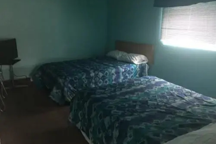 SURF MOTEL