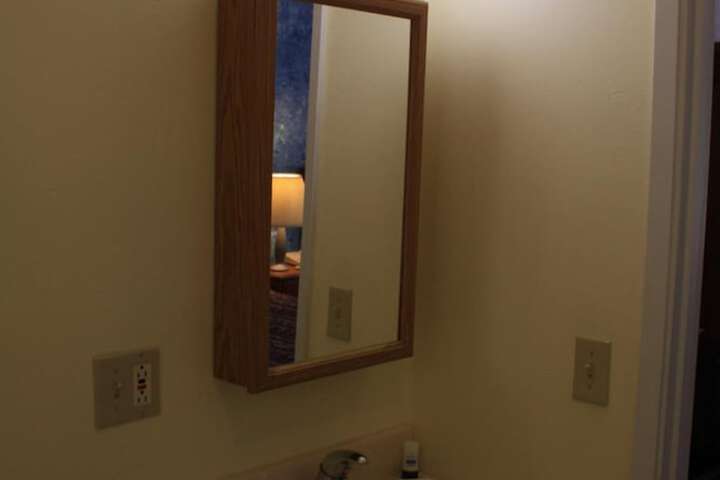 Room 34 of 43