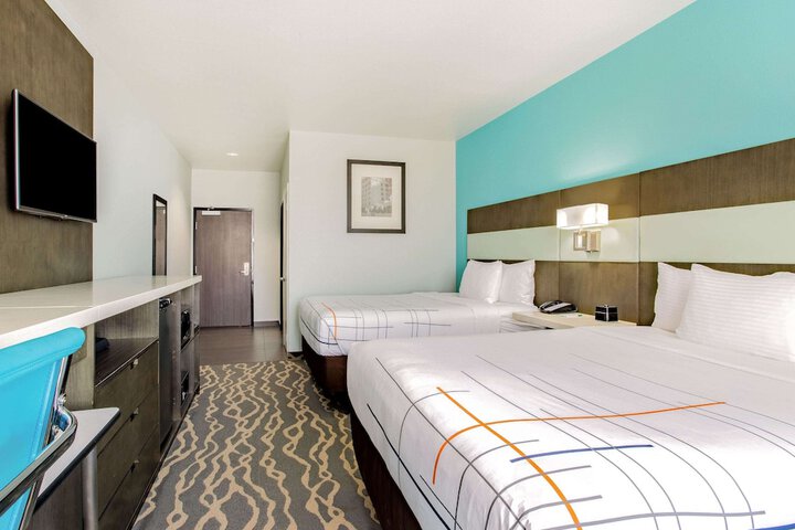 La Quinta Inn & Suites by Wyndham Northlake Fort Worth