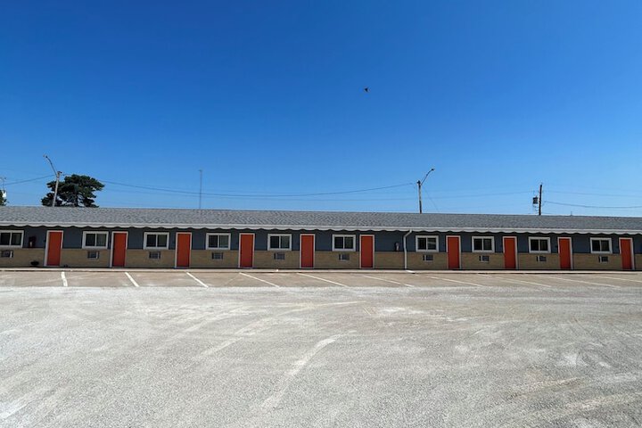 Royal Rest Motel