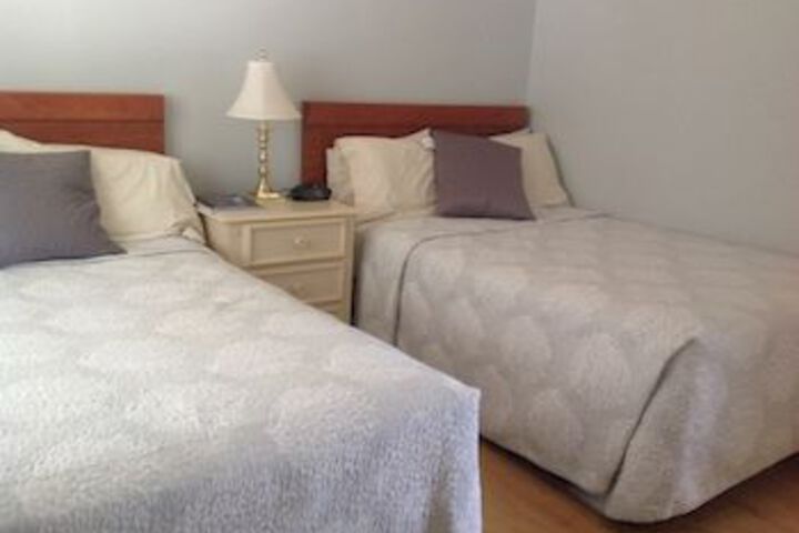 Jamesport Bay Suites