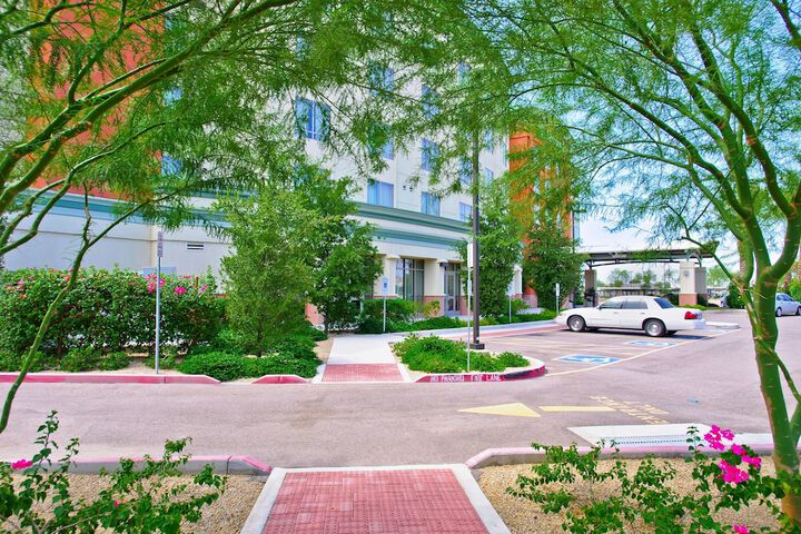 Hotel 2 of 71