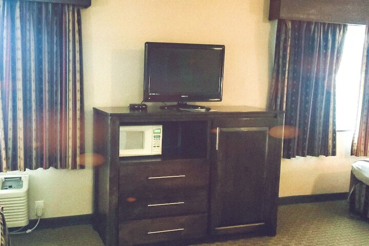 Room 48 of 57