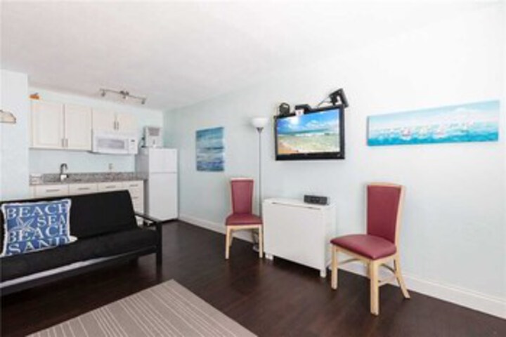 Ocean Jewel 364 Studio Condo