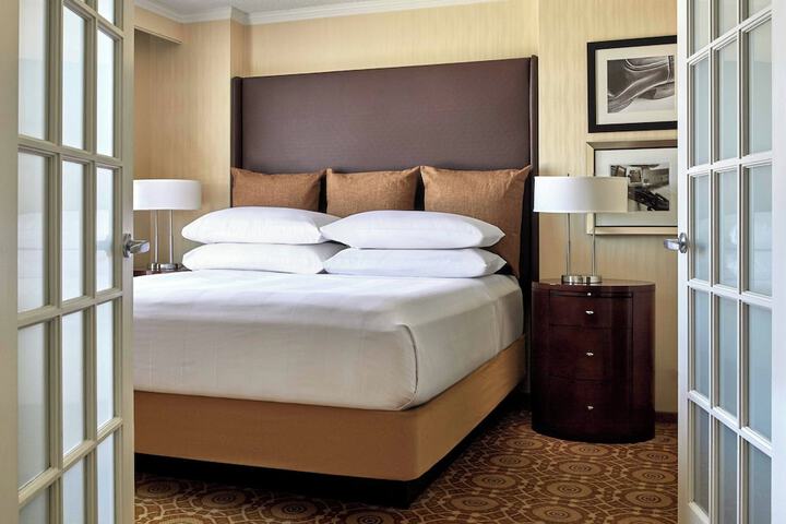 Room 22 of 40