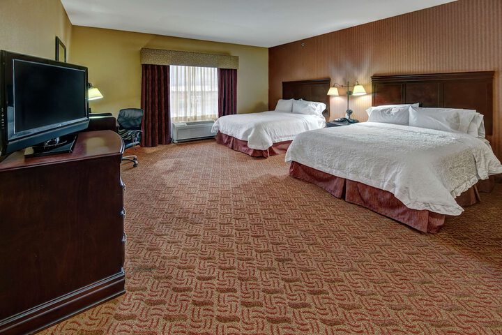 Room 32 of 45