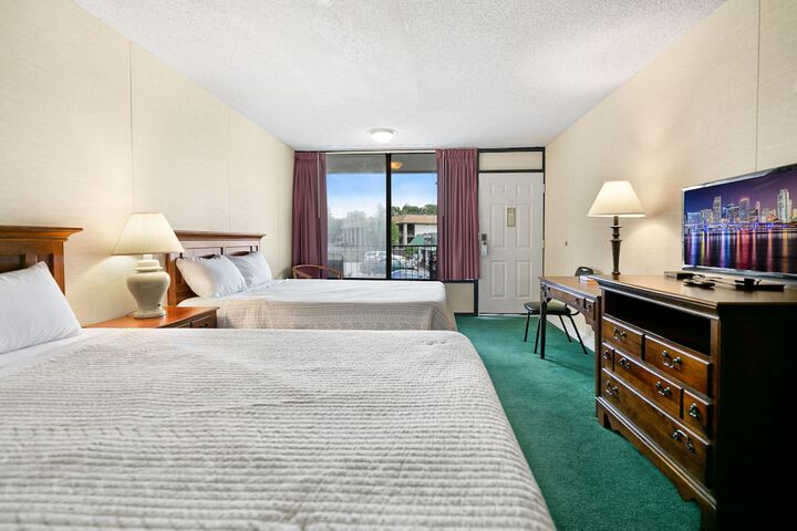 Room 51 of 106