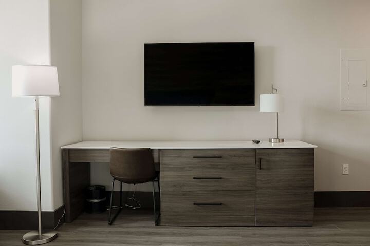 Room 136 of 174