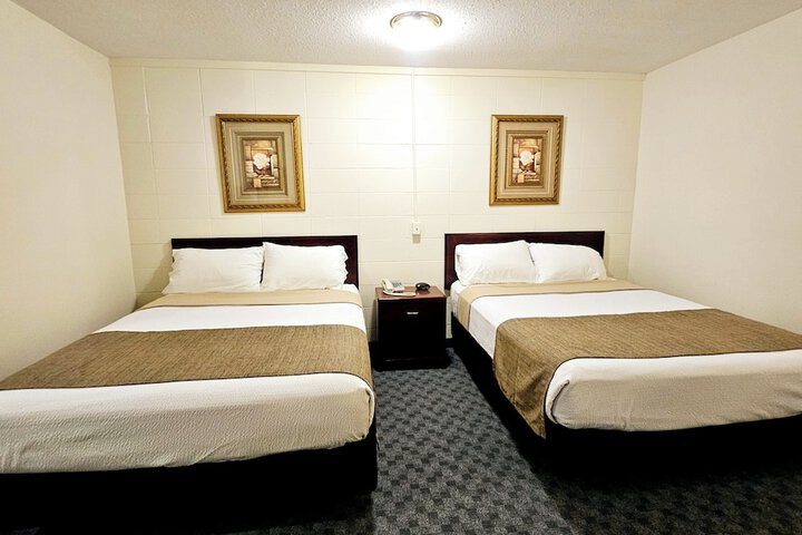 Room 10 of 44