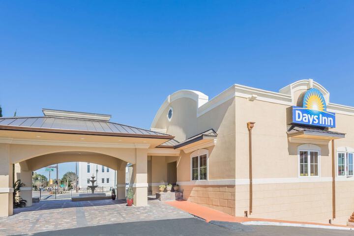 Hotel 4 of 44
