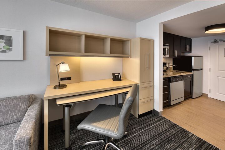 Room 16 of 21