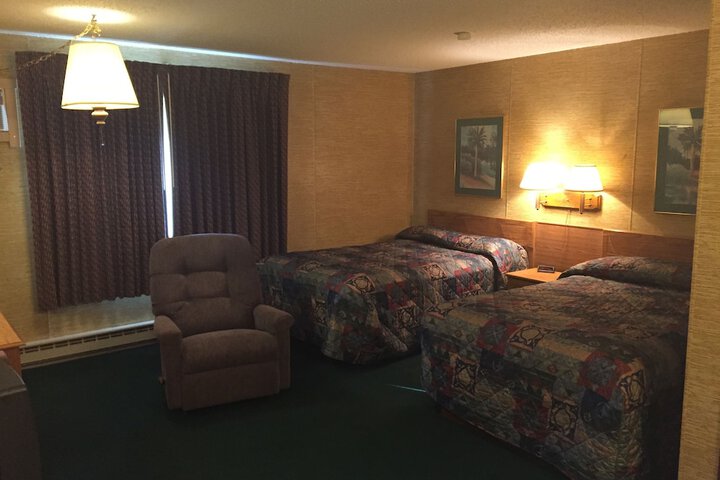 Room 38 of 61