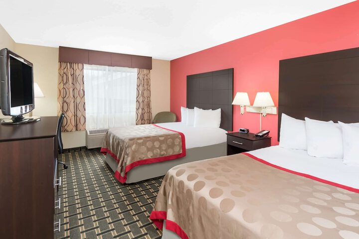 Room 7 of 26