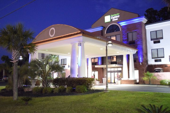 Hotel 3 of 70
