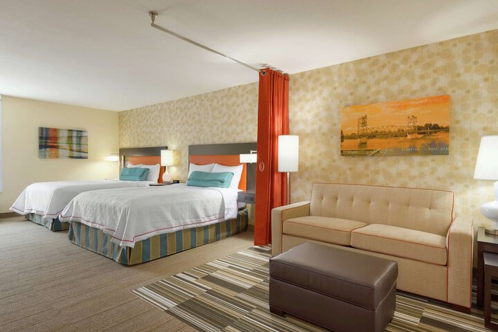 Room 11 of 29