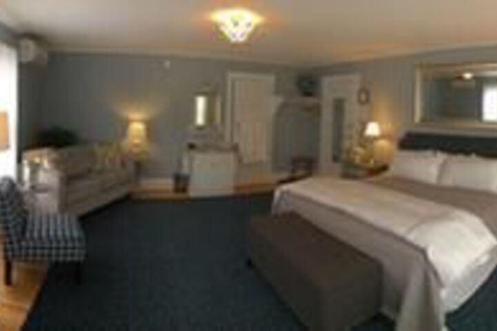 The Oxford House Inn