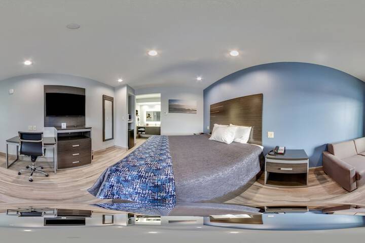 Room 16 of 22