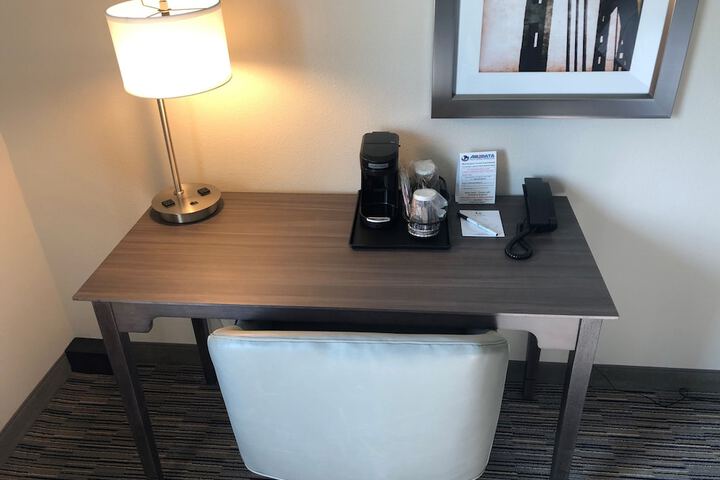 GrandStay Hotel & Suites Rock Valley
