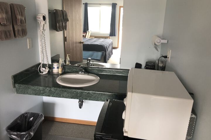 Room 17 of 21