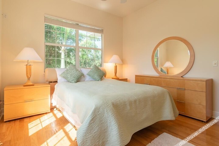 Harbor Landings Condo