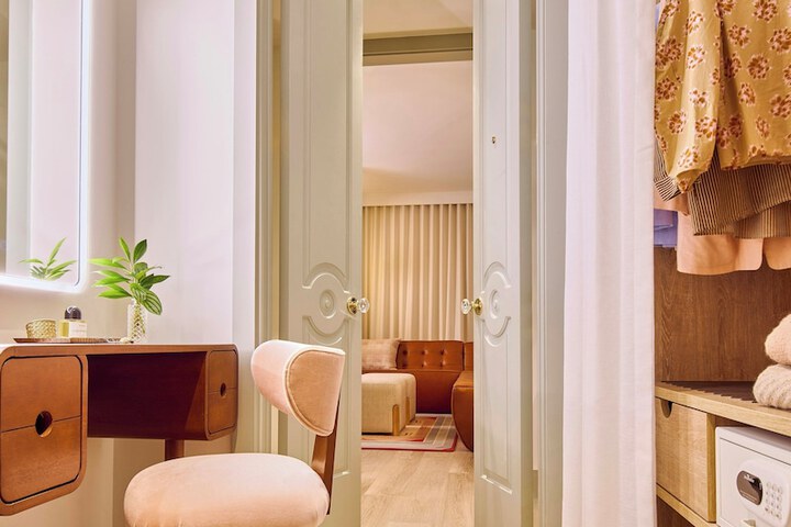 Virgin Hotels New Orleans