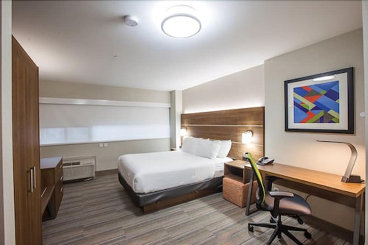 Room 25 of 50