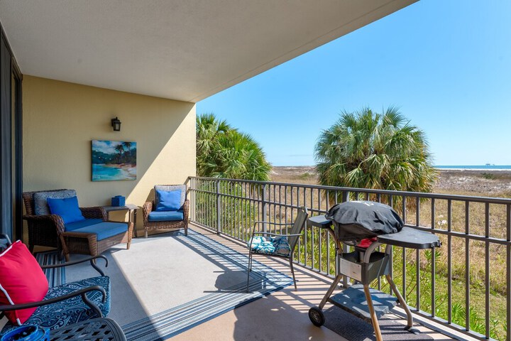 Calm Seas - Holiday Isle #119 - Tremendous Views a Beautiful Gulf Front Pool, A Heated Indoor Pool, Jacuzzi, Steam Room, & Gulf View Fitness Center. 2 Bedroom Condo by RedAwning