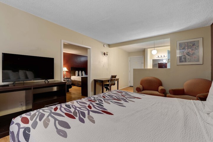 Room 17 of 30