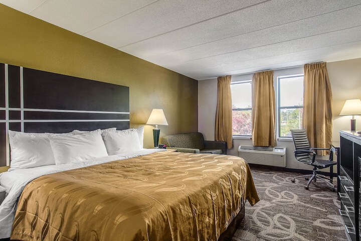Room 14 of 31