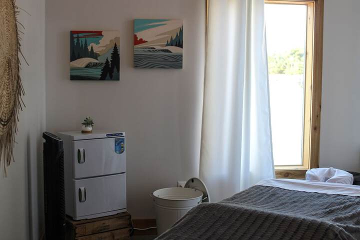 Room 90 of 122