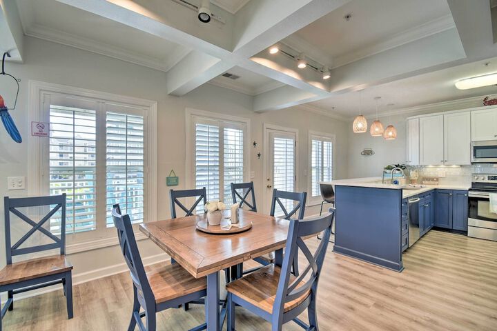 Ocean Isle Condo With Community Pool & Hot Tub!