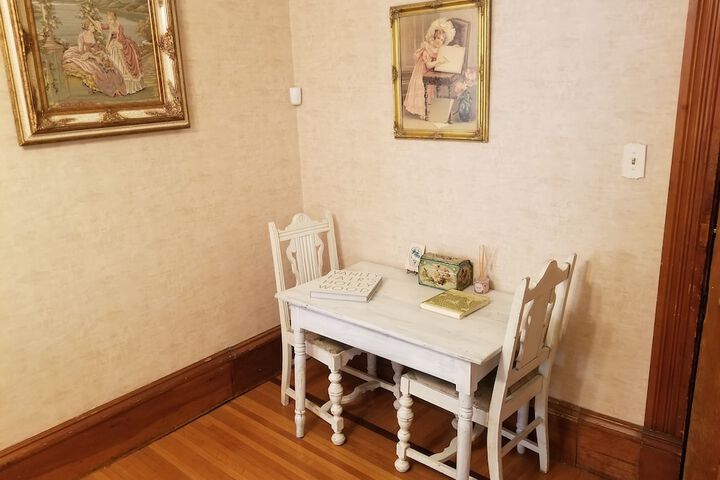 Room 59 of 74