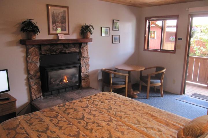 Room 42 of 154