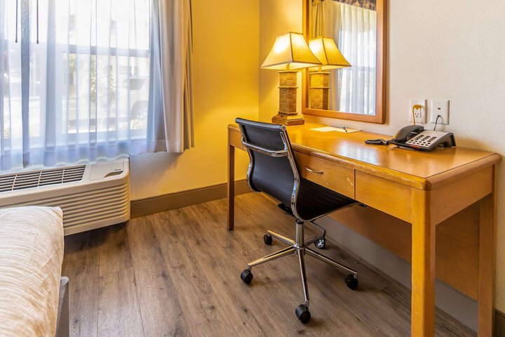 Room 28 of 56