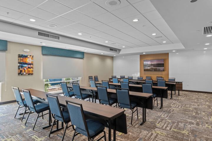 Hampton Inn Redmond Bend Airport OR