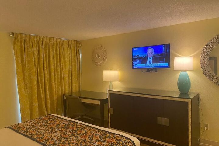 Room 14 of 43