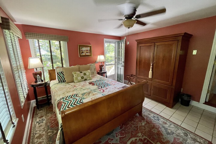 Room 34 of 68