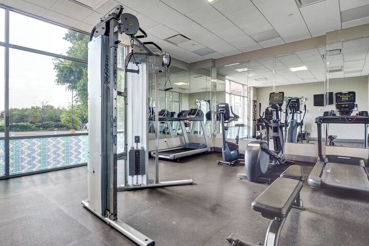 Holiday Inn Piscataway Somerset by IHG