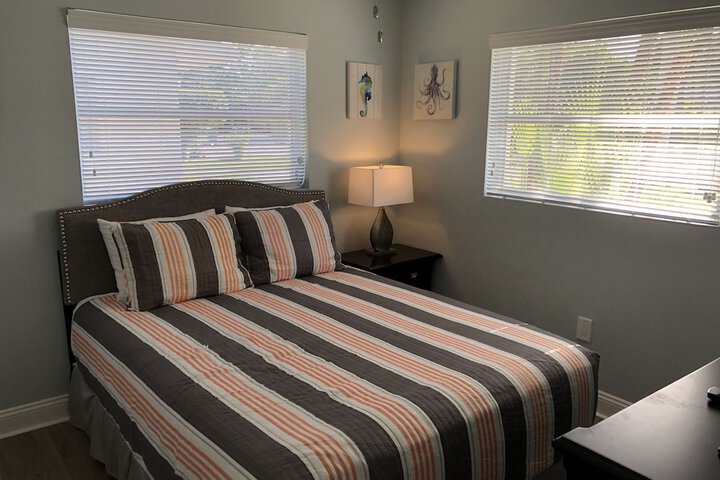 Marco Island Lakeside Inn