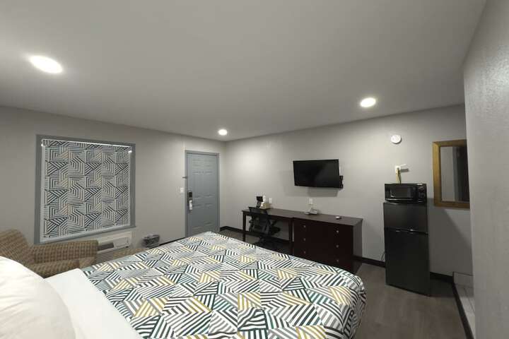 Room 13 of 14
