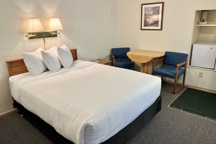 Room 40 of 84