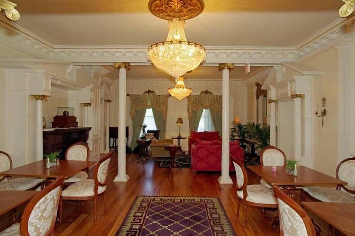 Hotel Interior 8 of 34